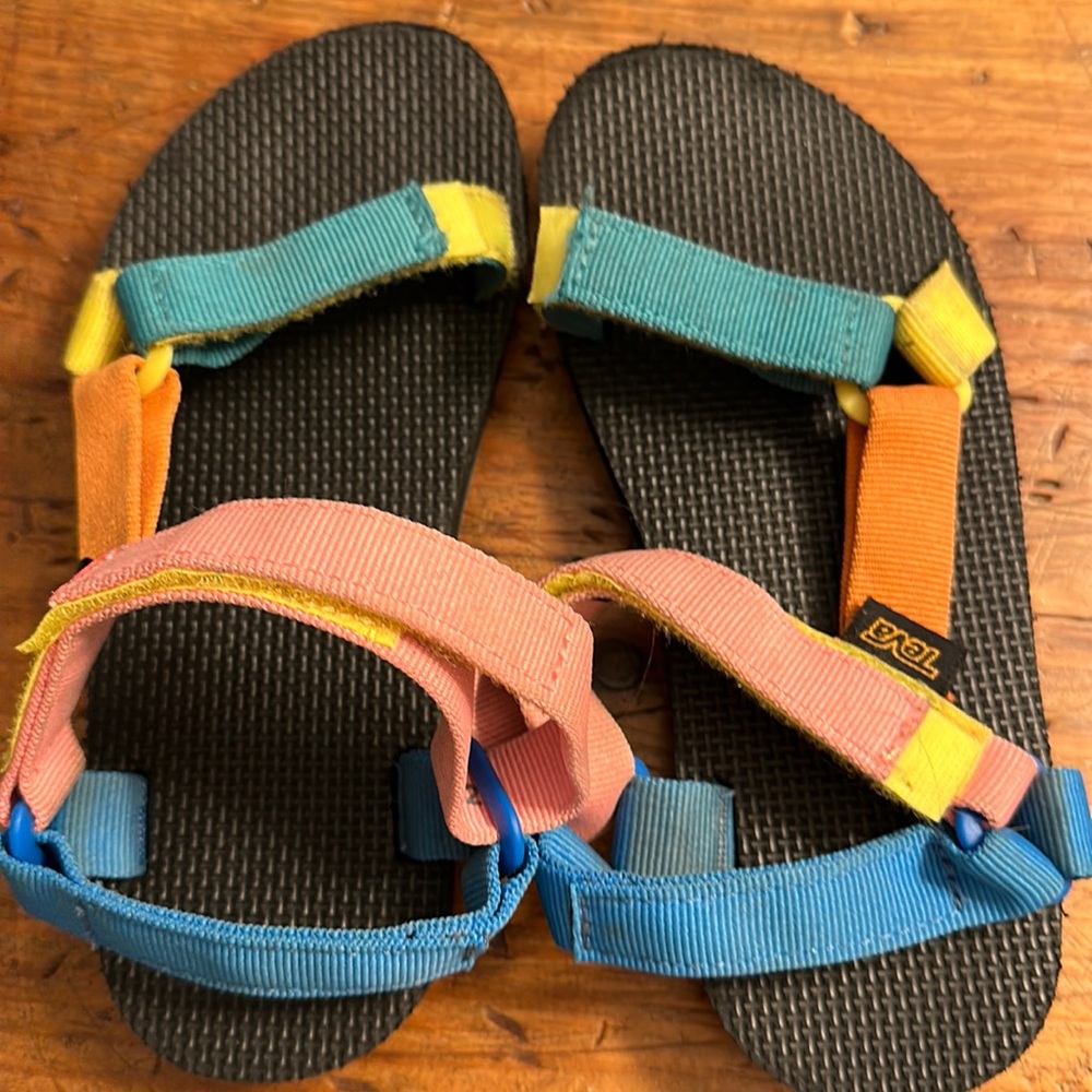 Kids size 2 multi-colored Teva sandals